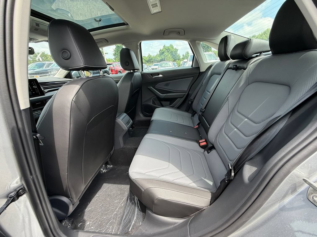 New 2026 Volkswagen Jetta SEL FWD image 22