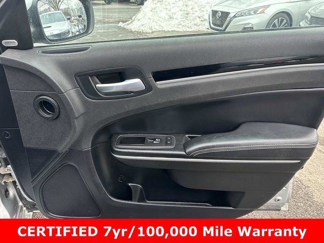 Certified 2023 Chrysler 300 S image 8