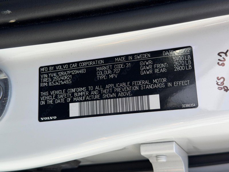 Used 2023 Volvo XC60 B5 Ultimate w/ Climate Package AWD/4WD image 28