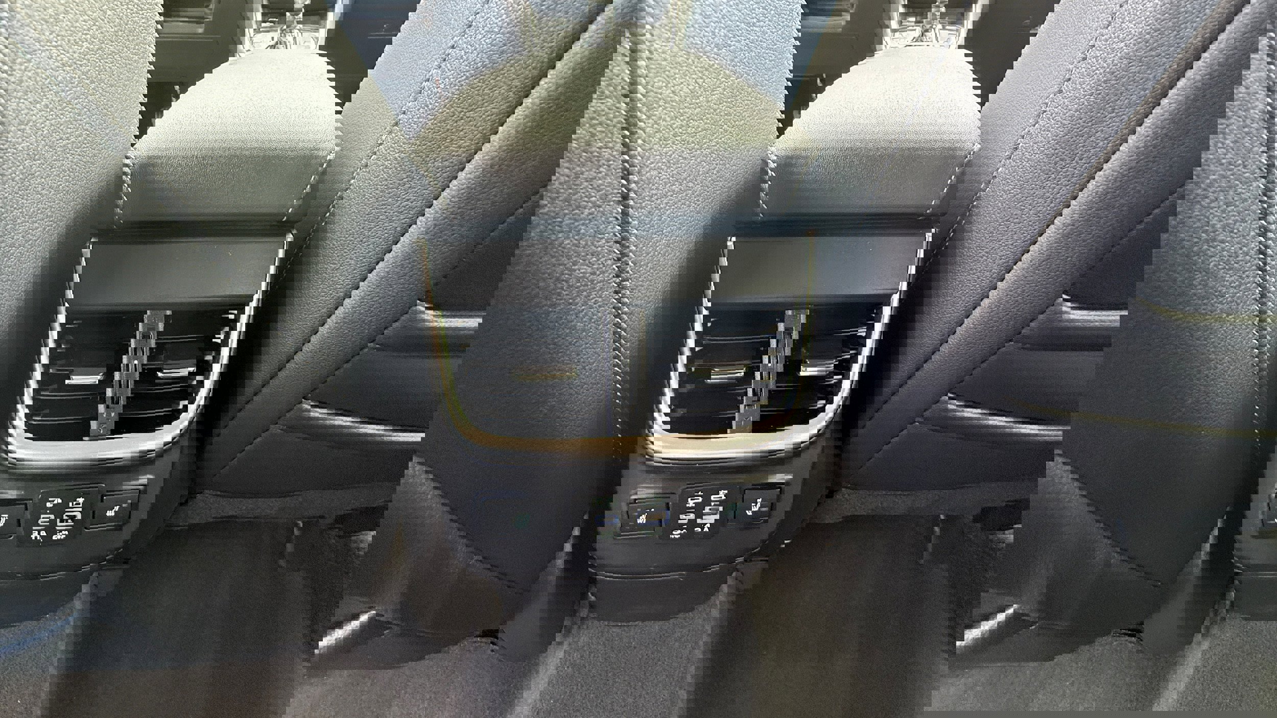 Certified 2023 Subaru Outback Limited image 15