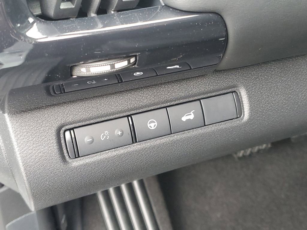 New 2026 Nissan Pathfinder SV AWD/4WD image 13
