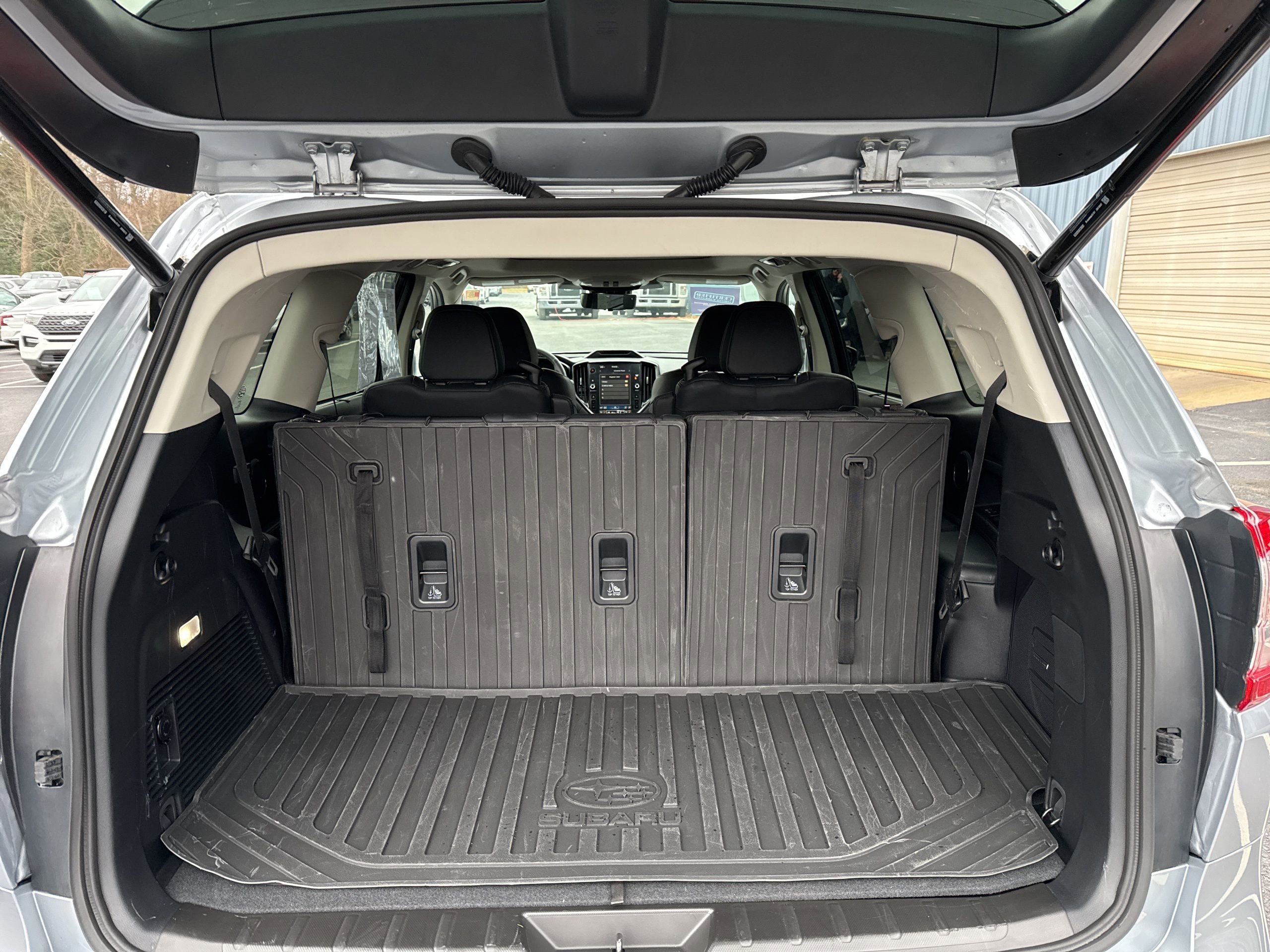 Used 2025 Subaru Ascent Bronze Edition image 17