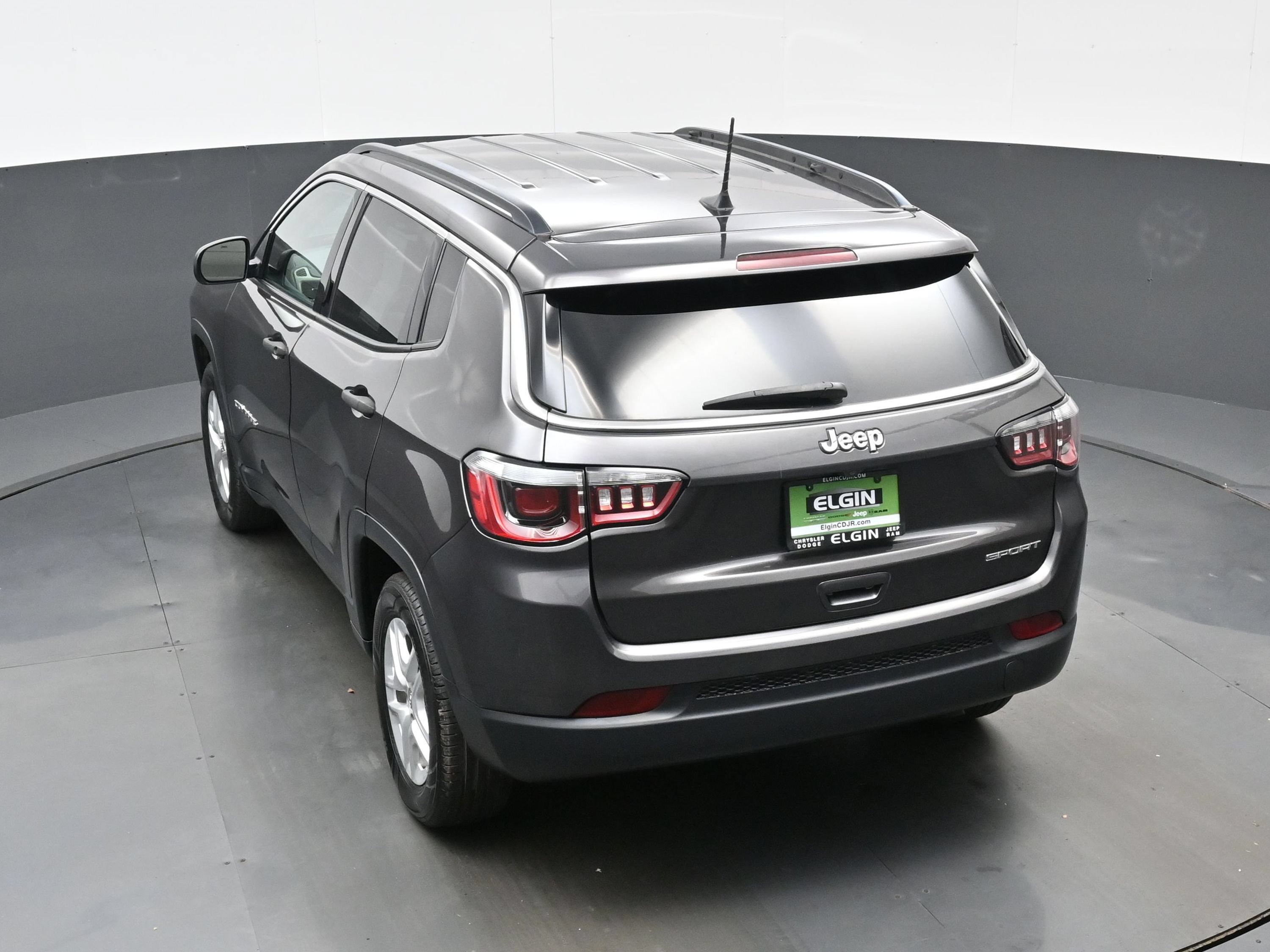 Used 2019 Jeep Compass Sport FWD image 33