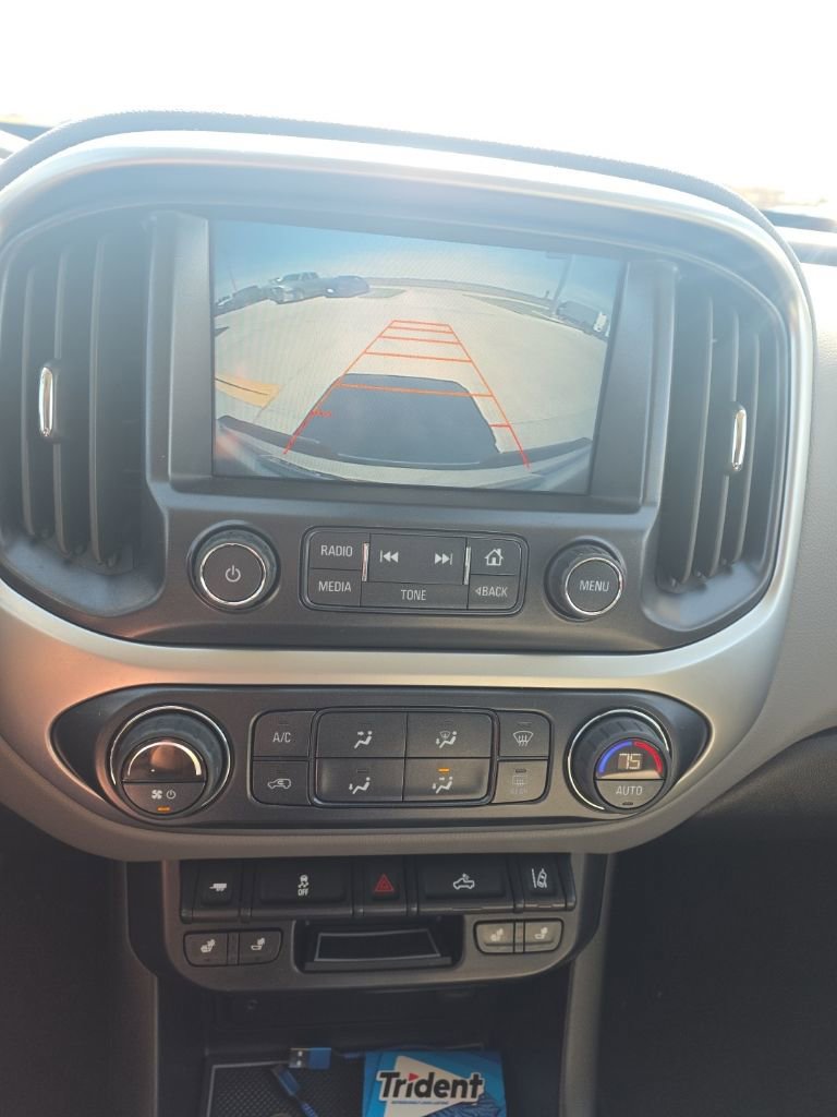 Used 2016 Chevrolet Colorado LT w/ Luxury Package, Chrome image 17