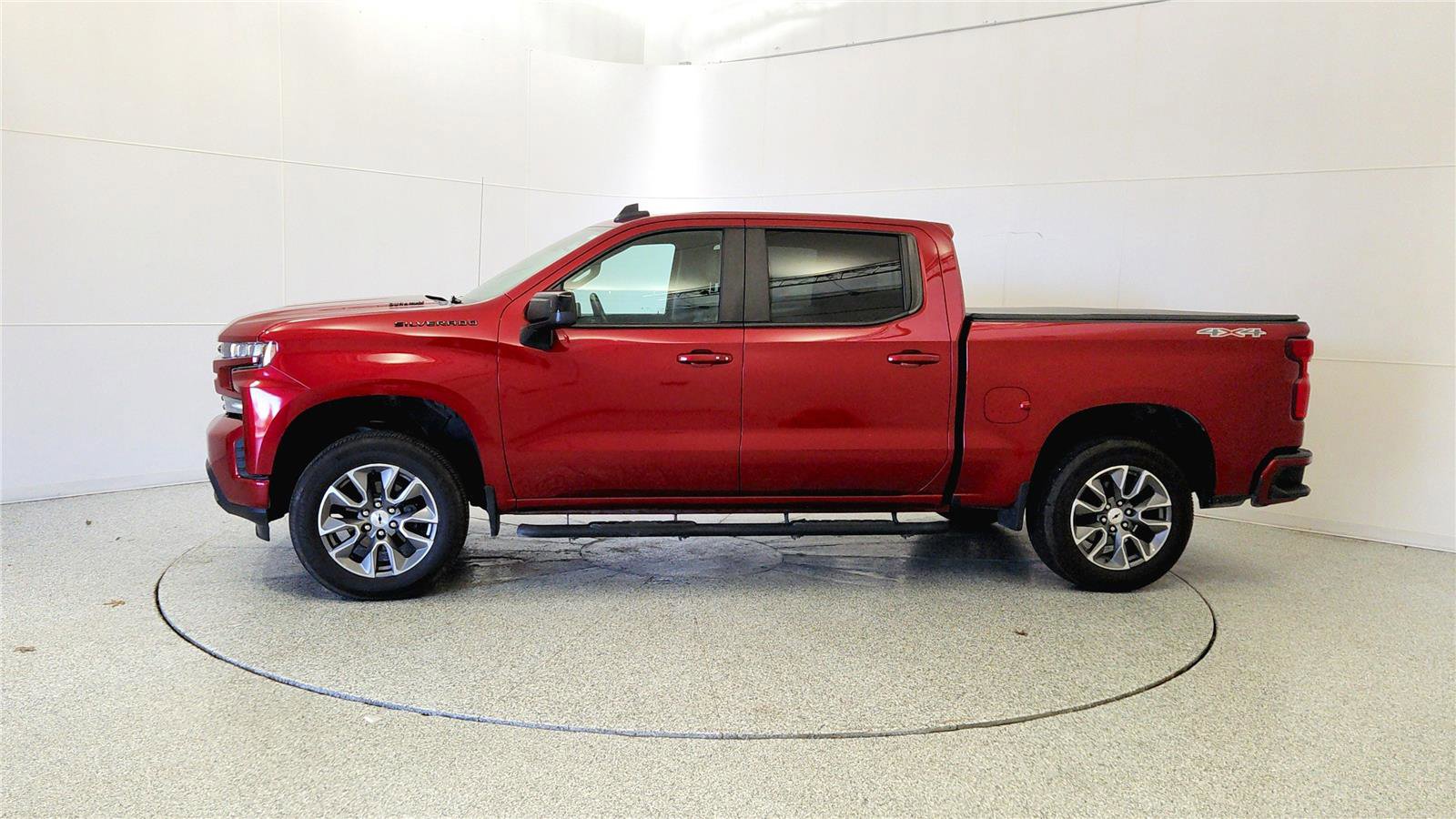 Used 2021 Chevrolet Silverado 1500 RST w/ Convenience Package II image 4