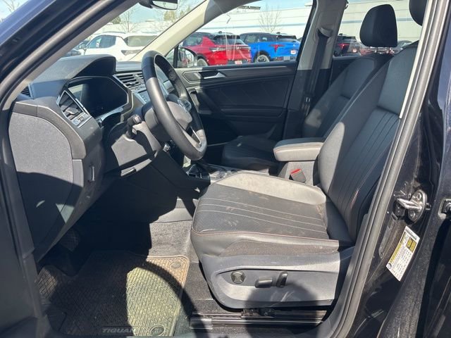 Used 2024 Volkswagen Tiguan Wolfsburg Edition image 29