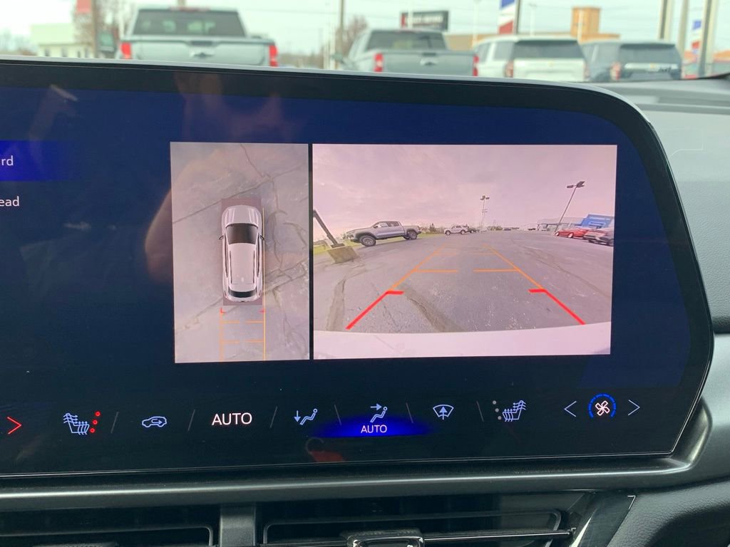 New 2024 Chevrolet Equinox EV RS image 4