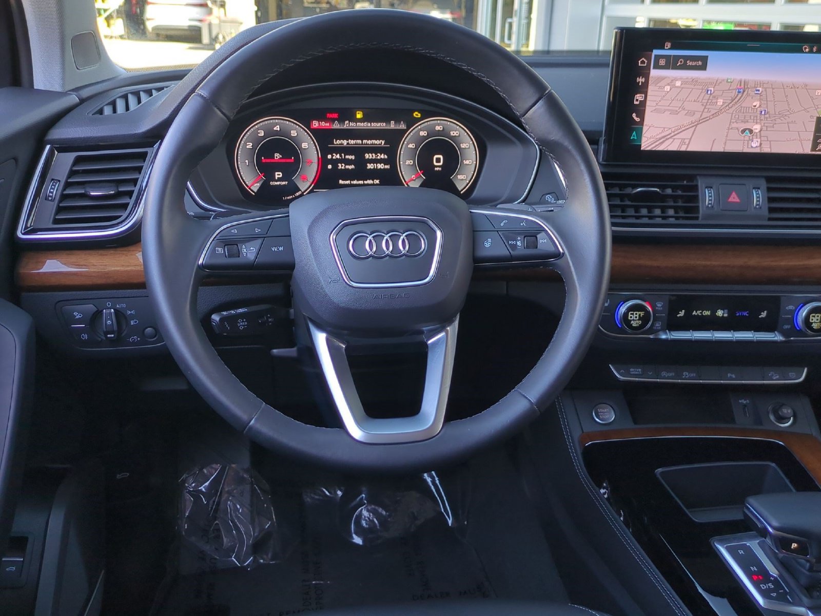 Used 2023 Audi Q5 2.0T Premium Plus AWD/4WD image 9