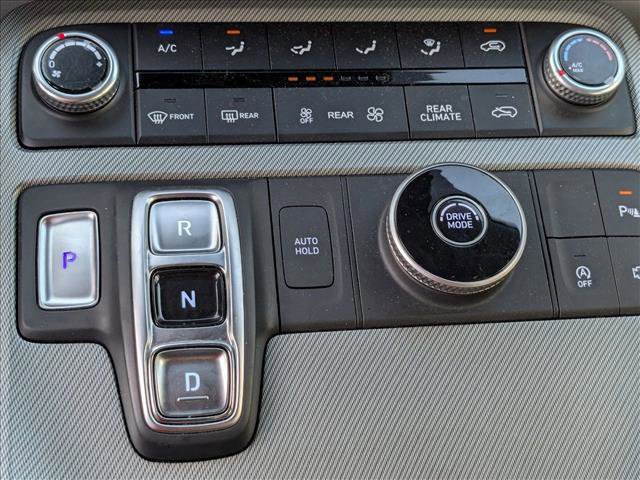 Used 2023 Hyundai Palisade SE image 11