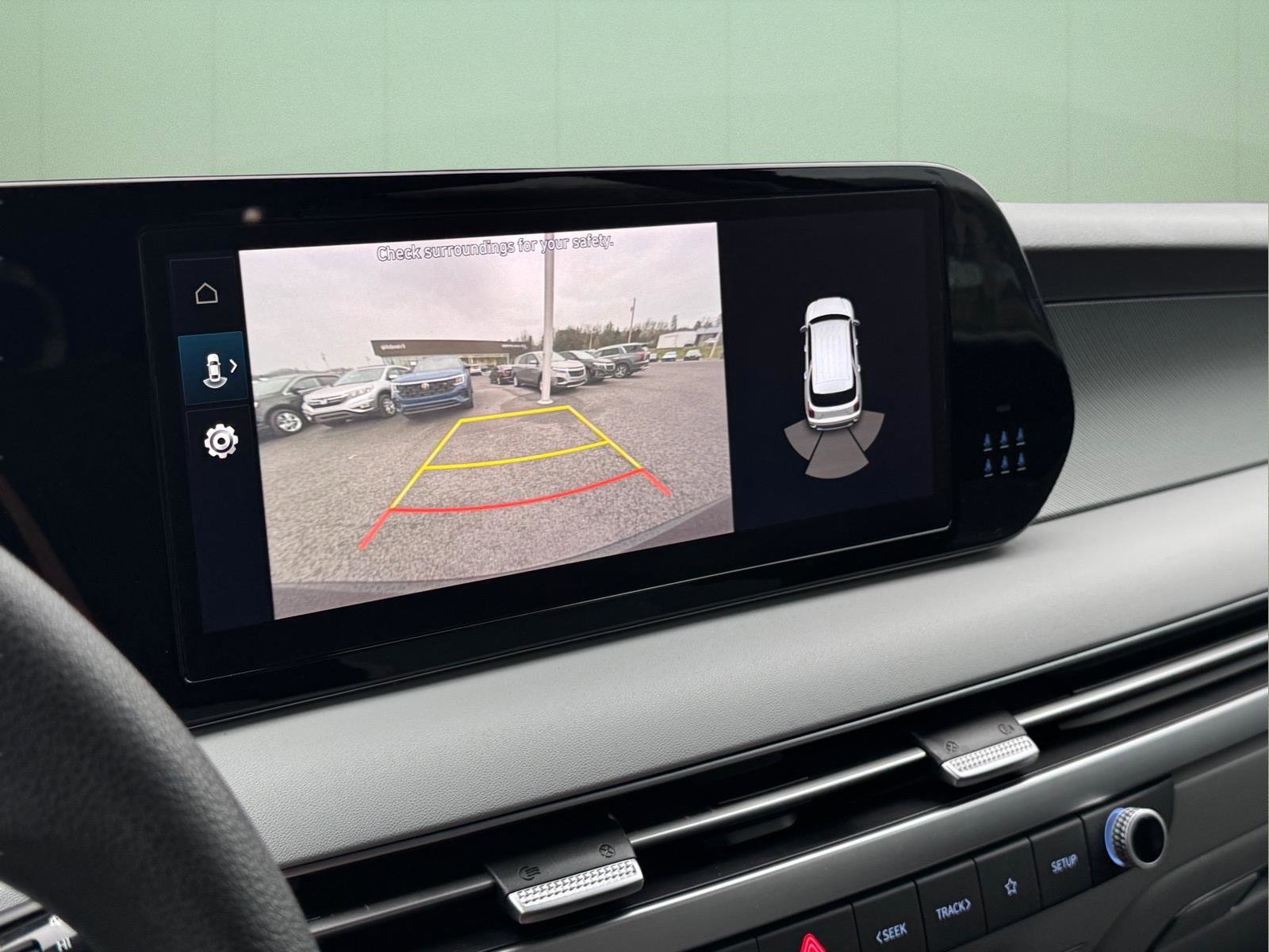 Used 2023 Hyundai Palisade SE w/ Cargo Package FWD image 28