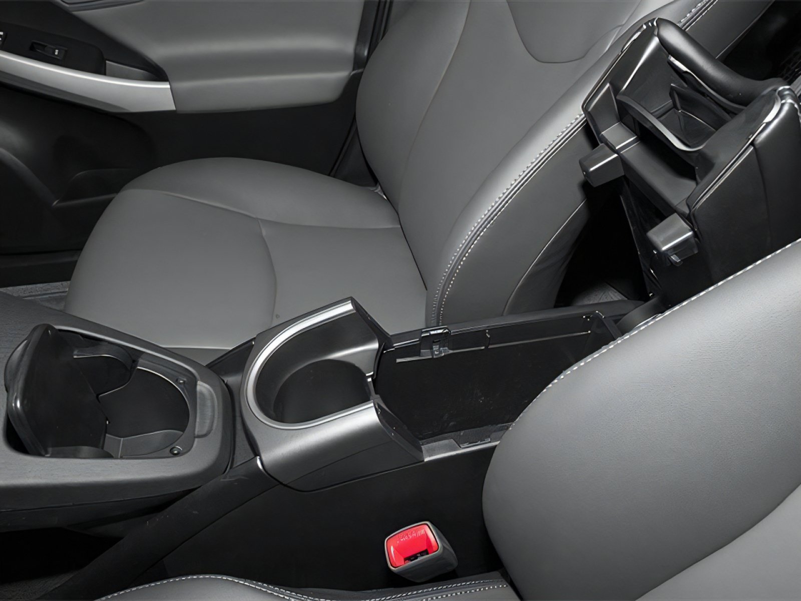 Used 2013 Toyota Prius Three w/ Protection Pkg FWD image 12