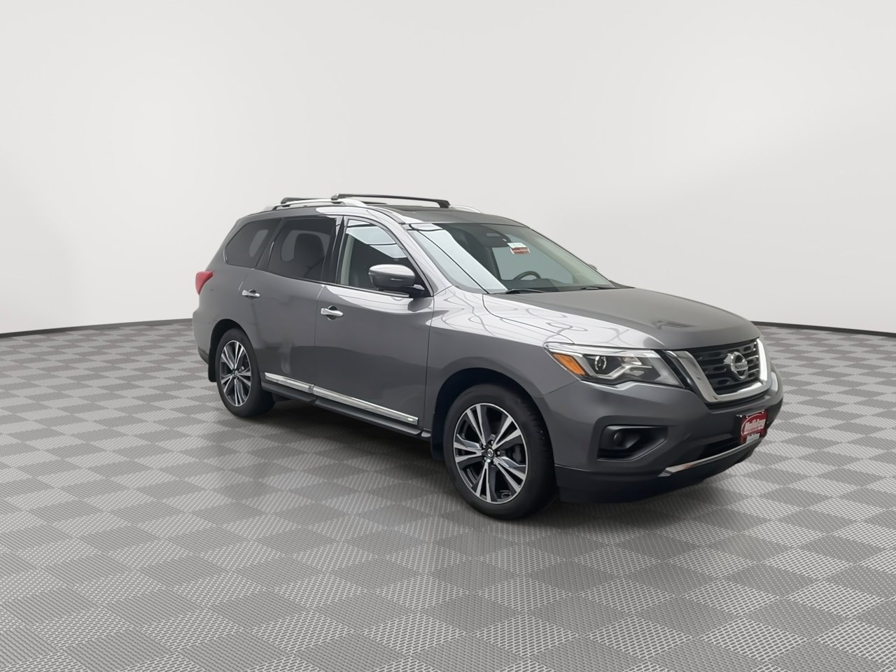 Used 2019 Nissan Pathfinder Platinum image 37