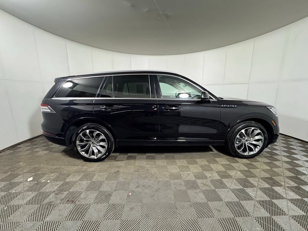 Certified 2023 Lincoln Aviator Grand Touring w/ Equipment Group 301A AWD/4WD image 6