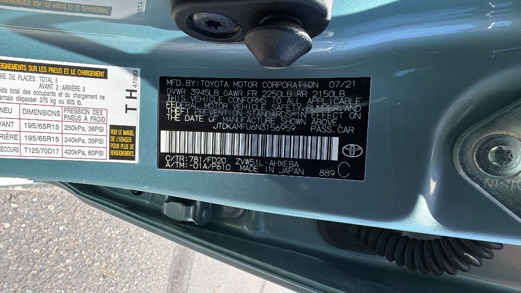 Used 2022 Toyota Prius LE FWD image 33