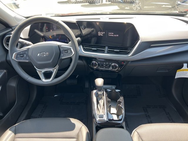 New 2025 Chevrolet Trax ACTIV w/ Driver Confidence Package image 5