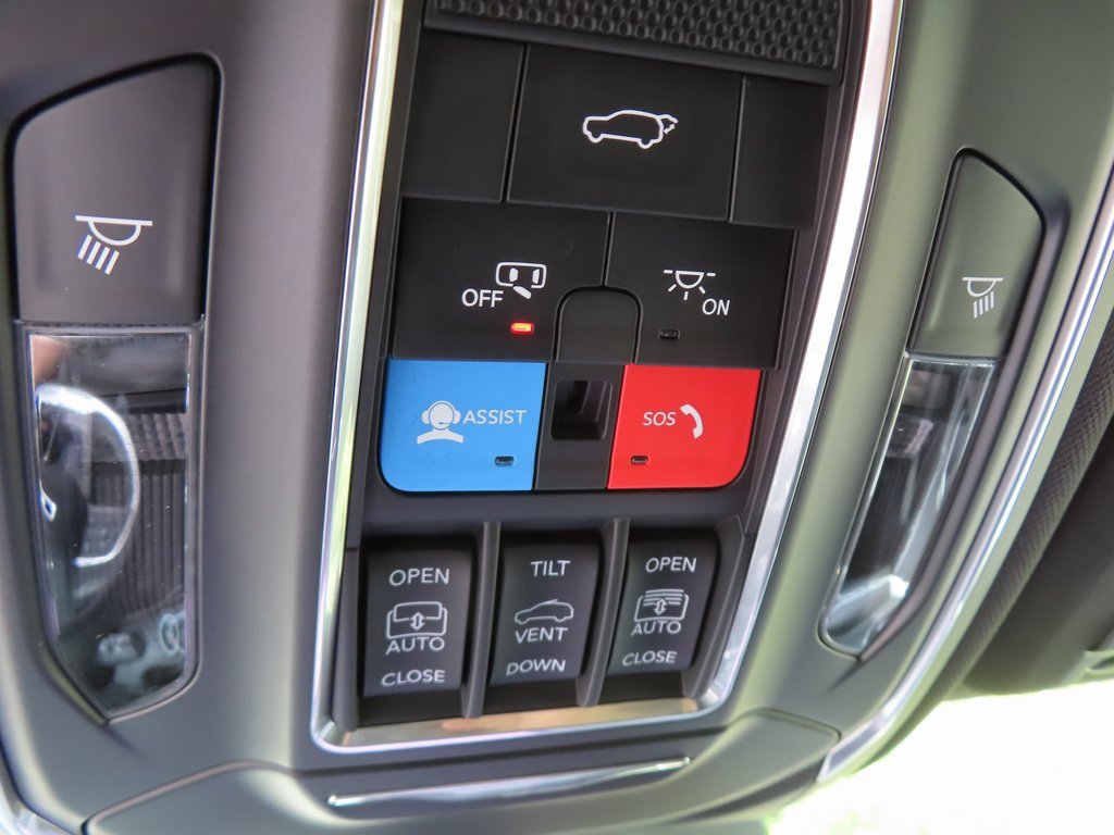 New 2025 Jeep Grand Cherokee Limited w/ Luxury Tech Group II image 14