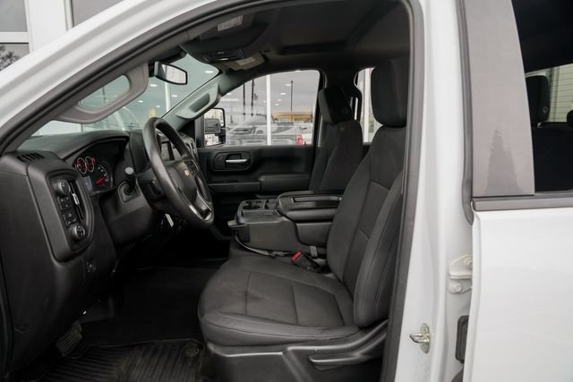 Used 2021 Chevrolet Silverado 2500 Custom w/ Custom Value Package AWD/4WD image 21