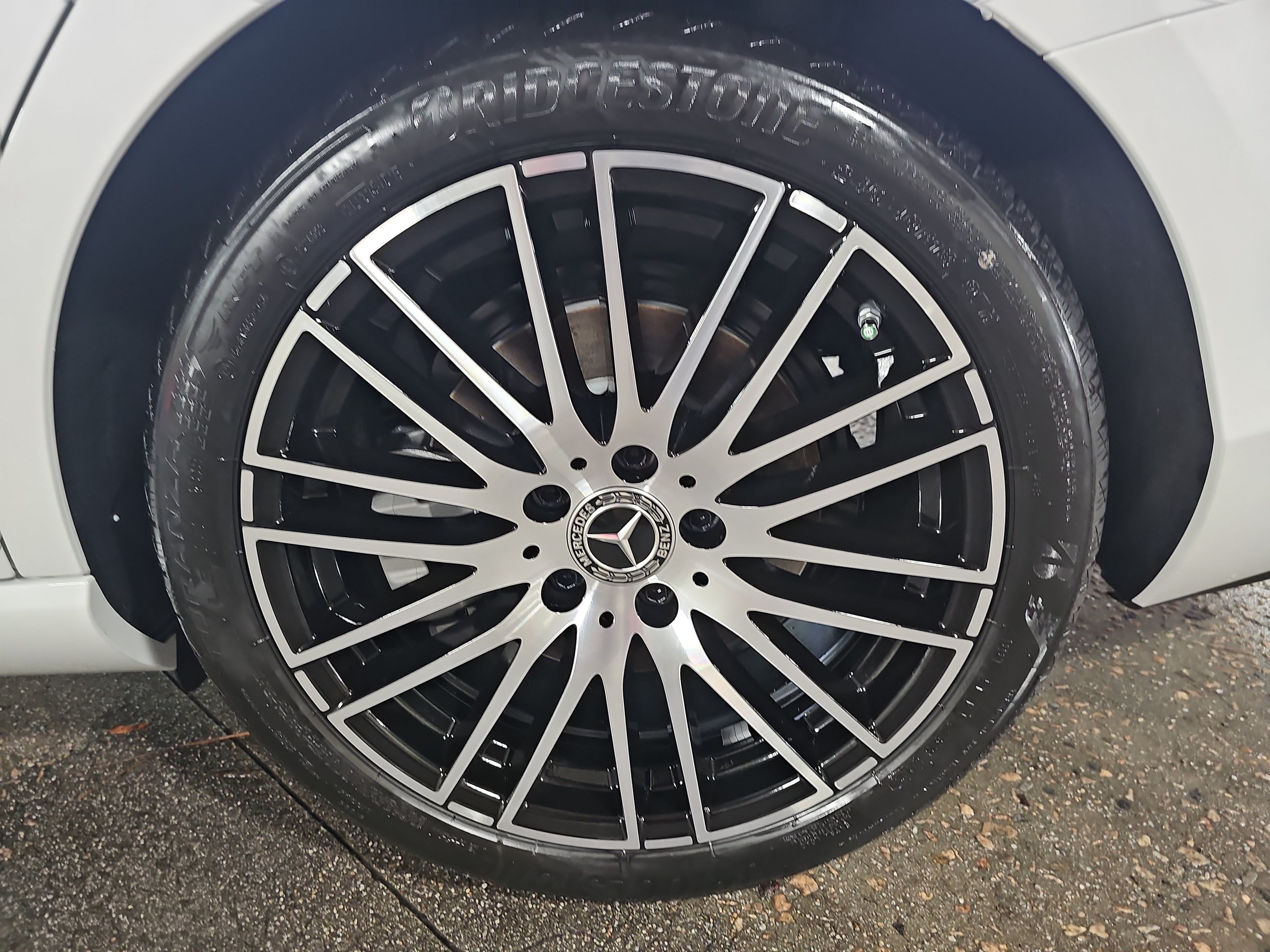New 2026 Mercedes-Benz C 300 Sedan image 35