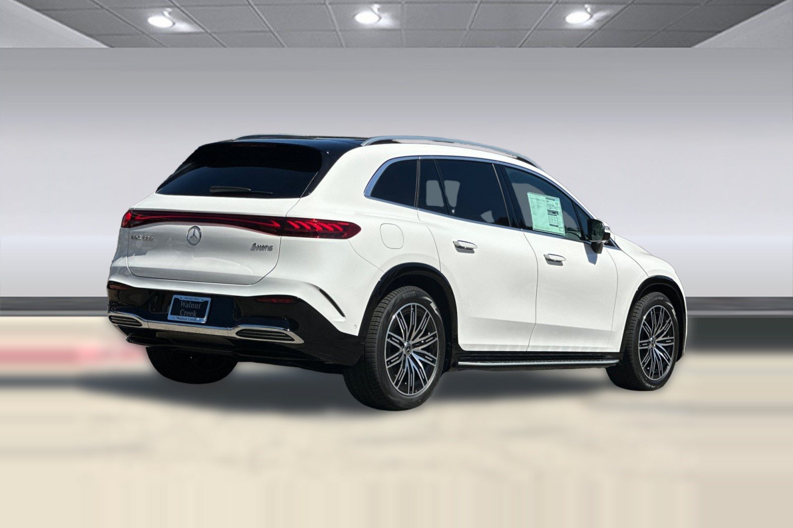 New 2026 Mercedes-Benz EQS 550 4MATIC SUV image 9