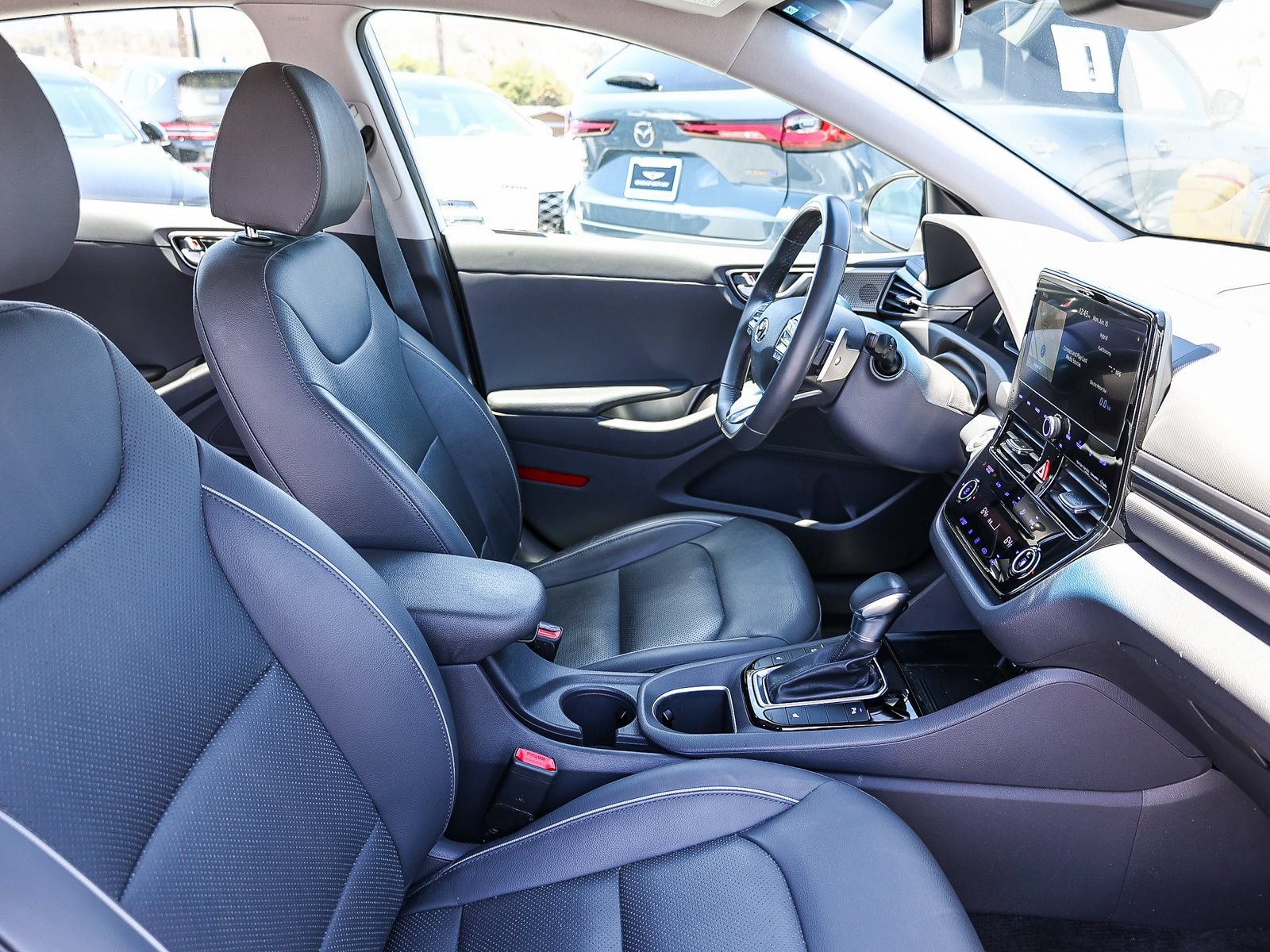 Used 2020 Hyundai Ioniq Limited FWD image 19