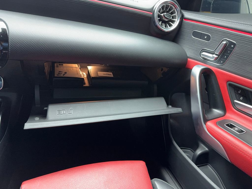 Used 2023 Mercedes-Benz CLA 35 AMG 4MATIC w/ AMG Night Package Plus image 32