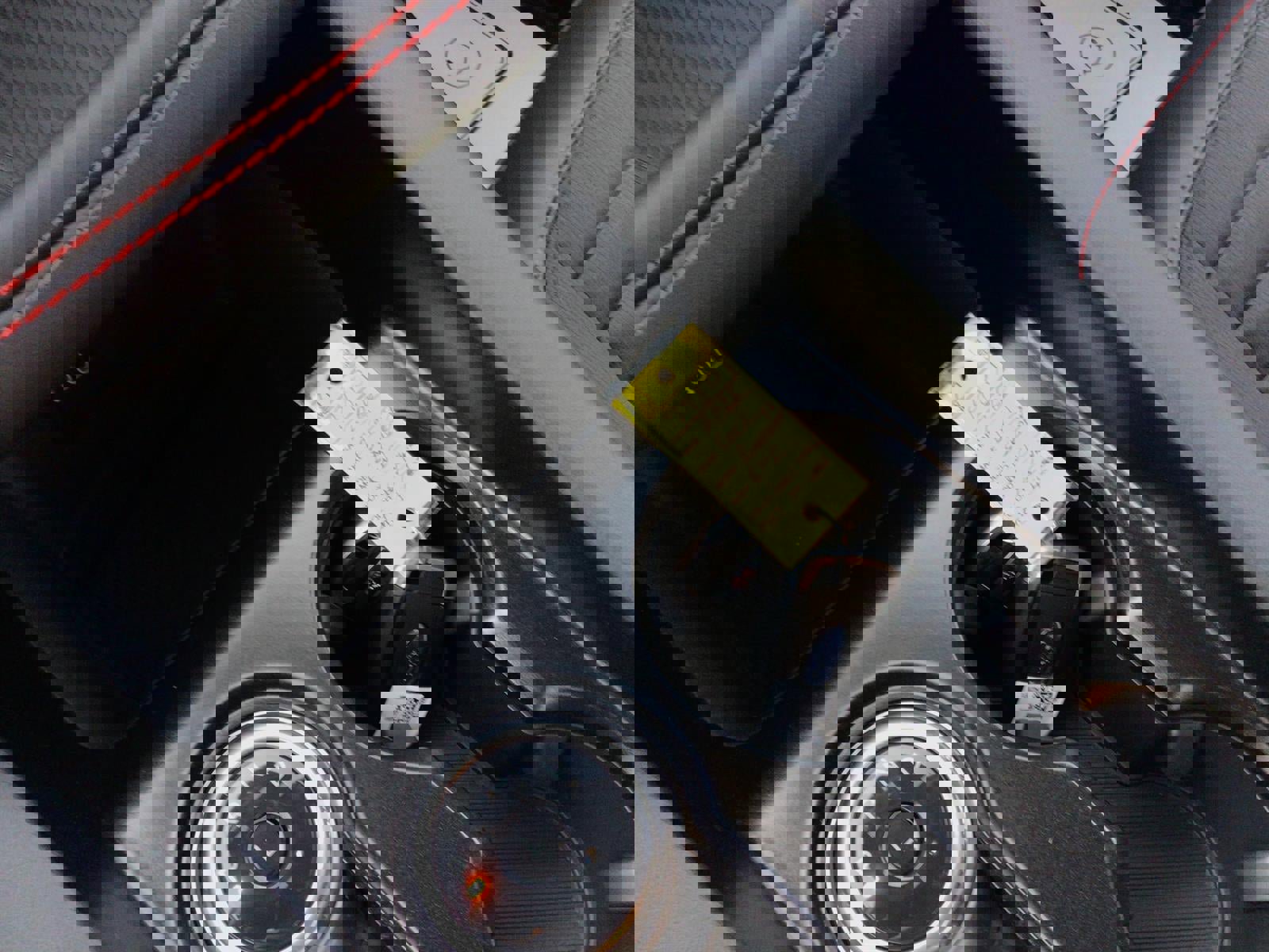 New 2026 Ford Explorer ST-Line w/ ST-Line Street Pack image 18