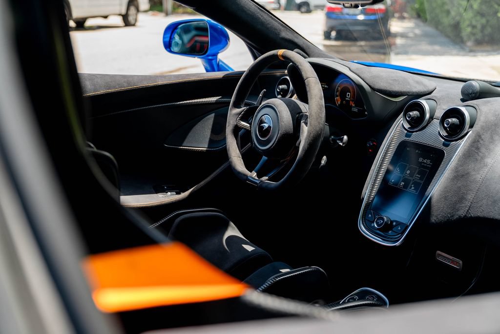 Used 2019 McLaren 600LT RWD image 55