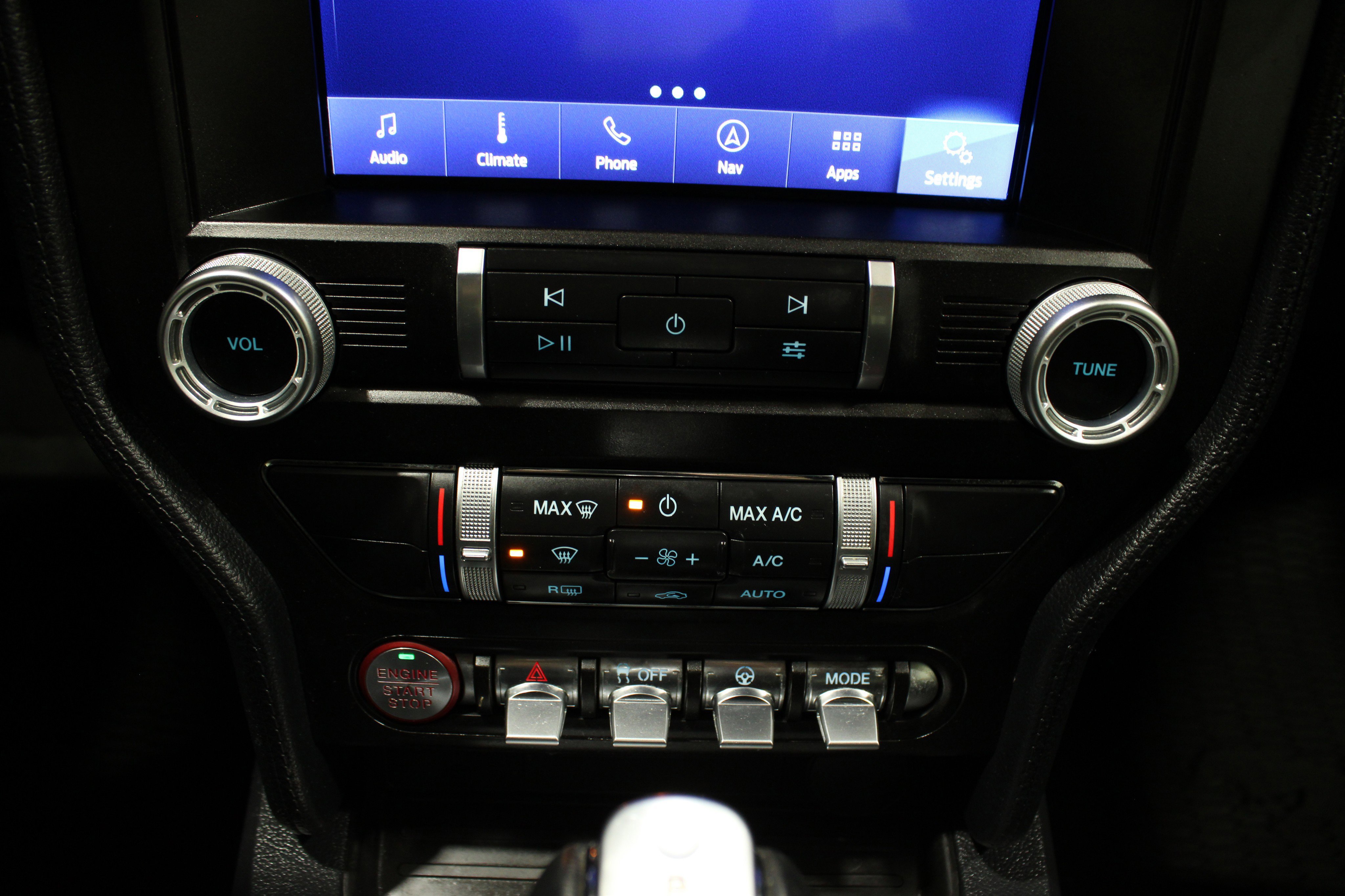 Used 2021 Ford Mustang EcoBoost w/ 2.3L High Performance Package image 23