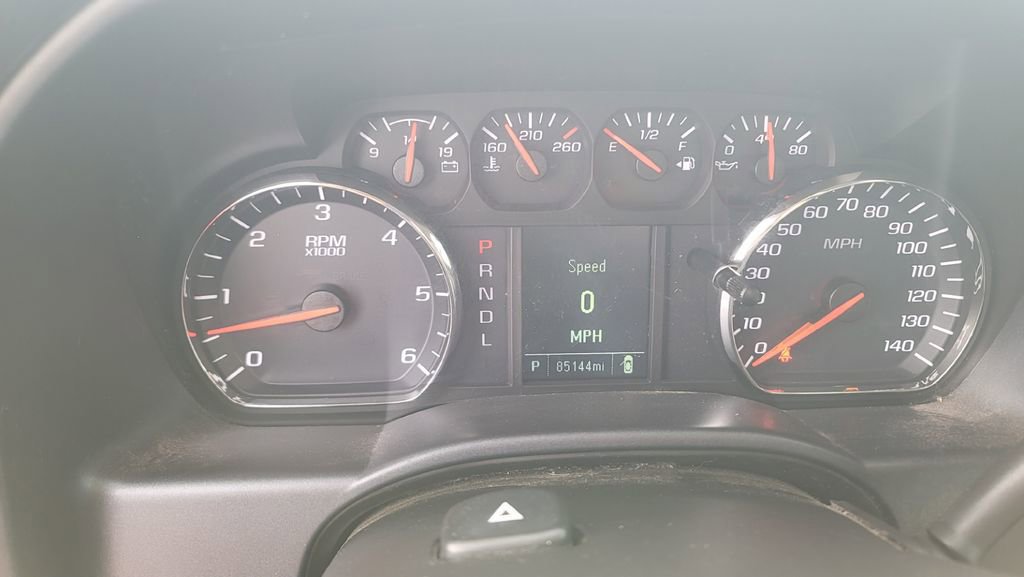 Used 2018 Chevrolet Silverado 1500 Custom w/ Custom Convenience Package image 19