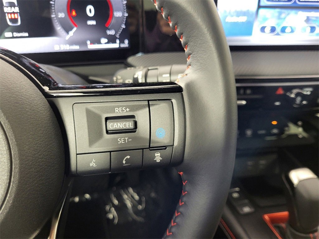 New 2025 Nissan Kicks SR image 25