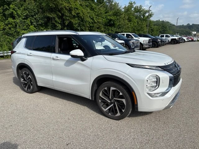Used 2022 Mitsubishi Outlander SEL AWD/4WD image 5