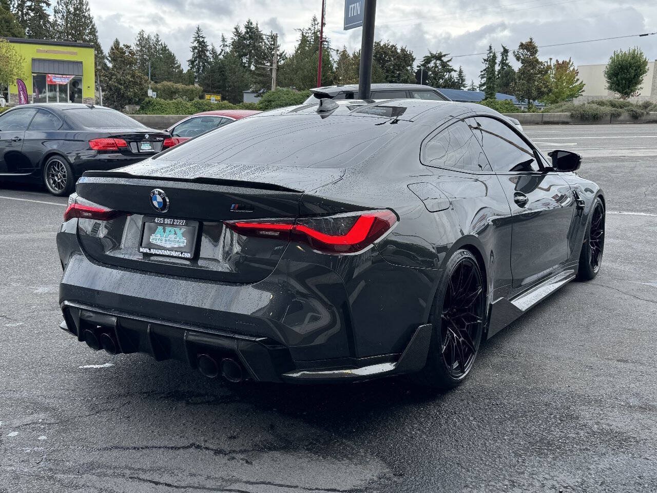 Used 2021 BMW M4 Competition w/ M Carbon Exterior Package RWD image 12