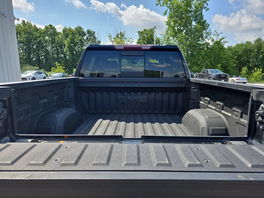 Used 2021 GMC Sierra 1500 Elevation w/ Preferred Package AWD/4WD image 12