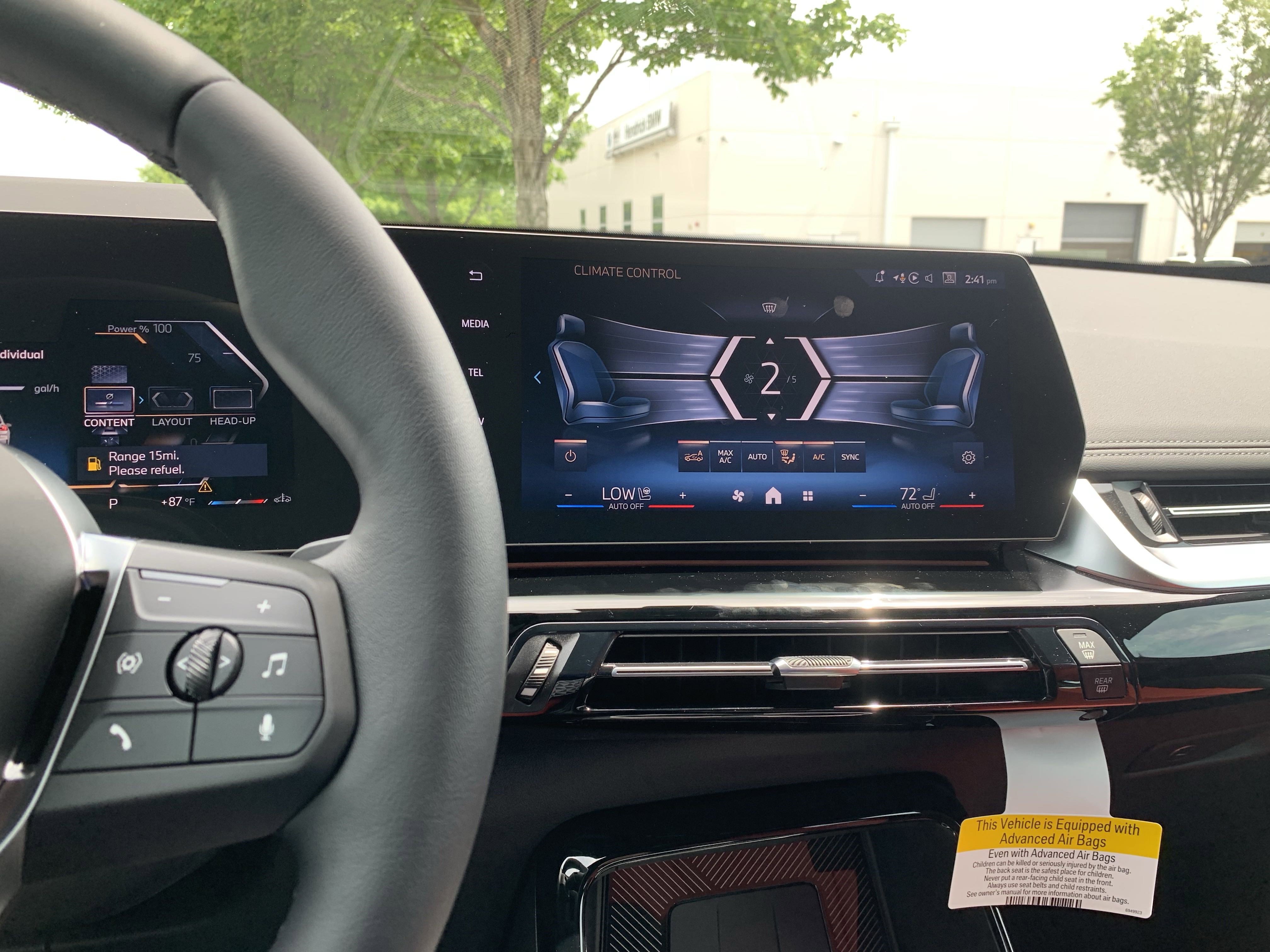 Used 2025 BMW X1 xDrive28i w/ Technology Package image 24