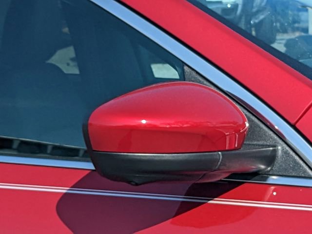 New 2025 Ford Escape SE w/ PHEV Premium Package FWD image 25