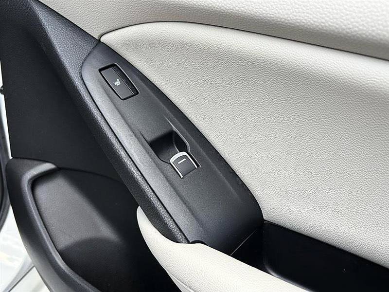 Used 2021 Honda Accord Touring image 41