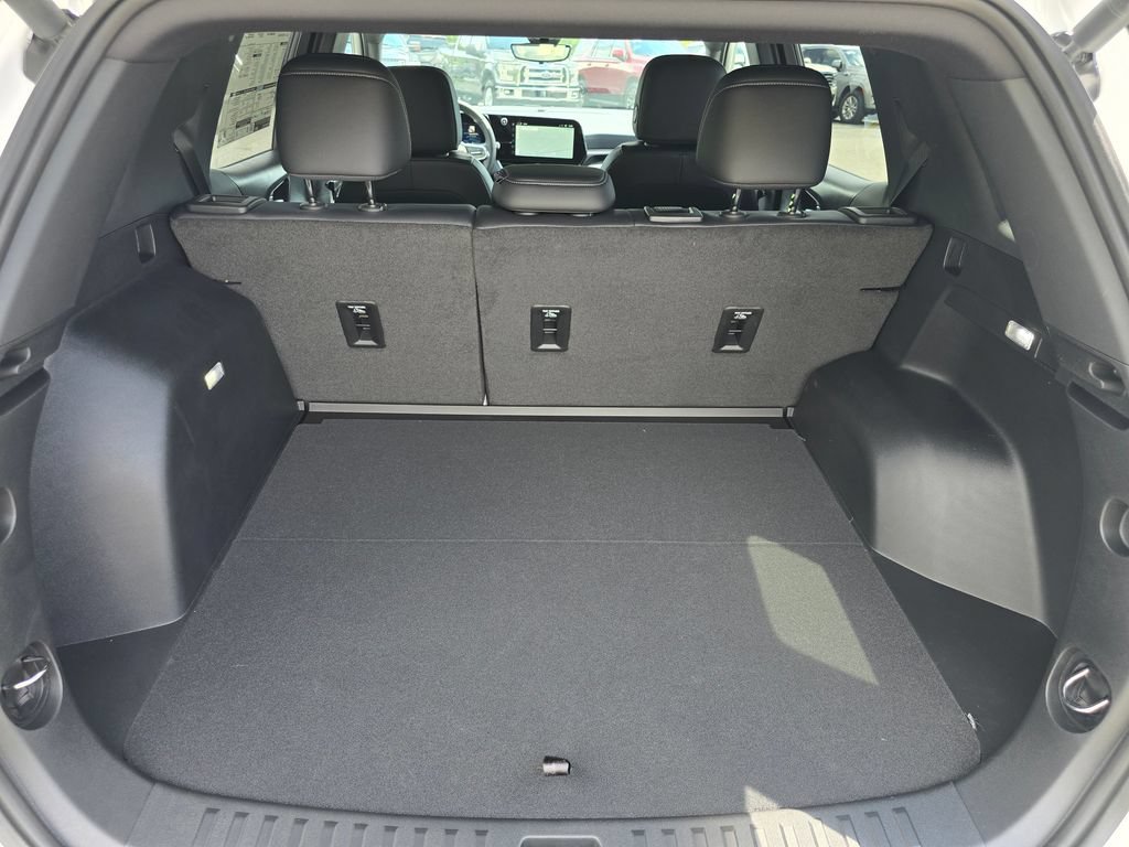 New 2026 Chevrolet Equinox LT w/ Convenience Package II FWD image 13