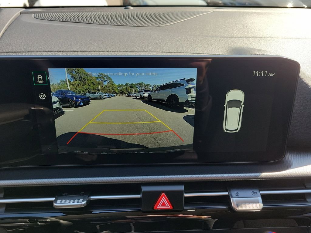 New 2026 Kia Sportage LX FWD image 31