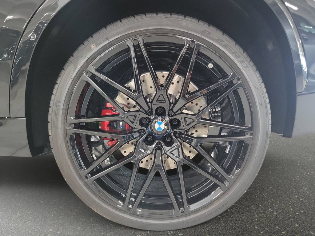 New 2026 BMW X5 M Competition w/ Executive Package AWD/4WD image 17