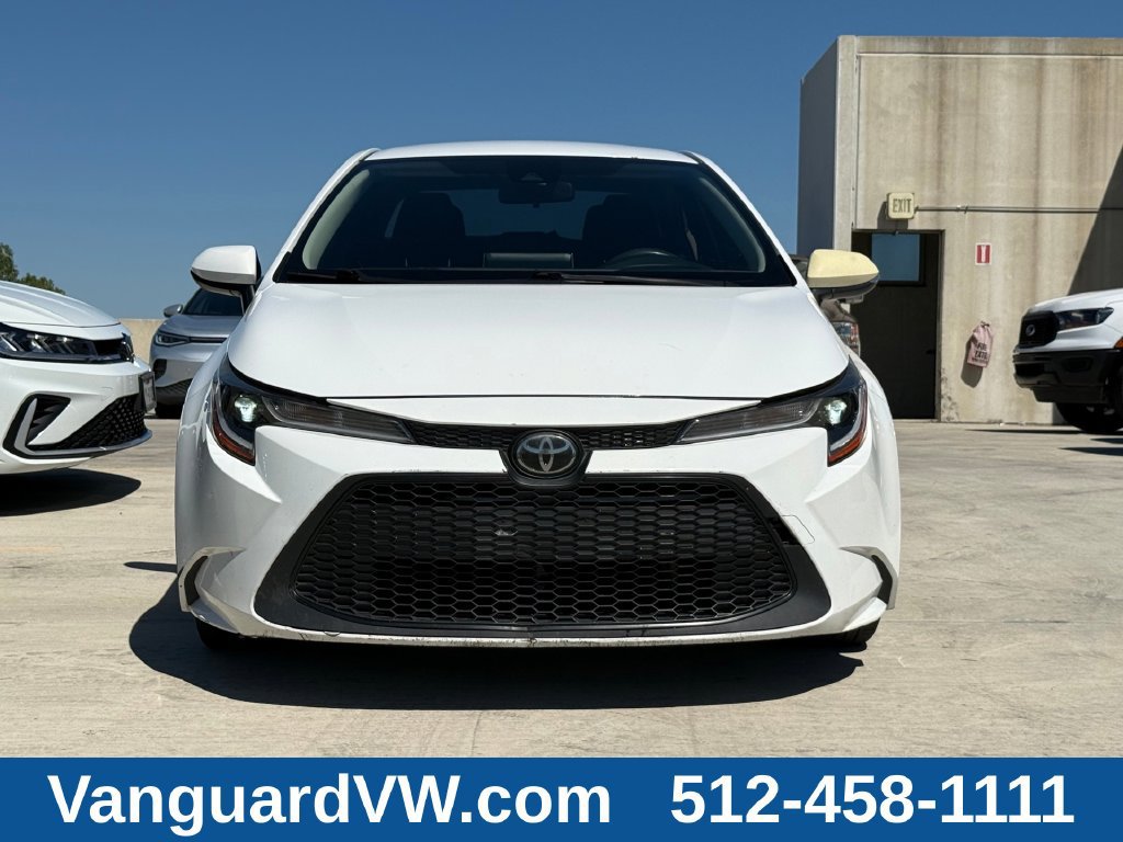 Used 2020 Toyota Corolla LE FWD image 3