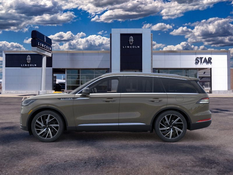 New 2026 Lincoln Aviator Reserve AWD/4WD image 3