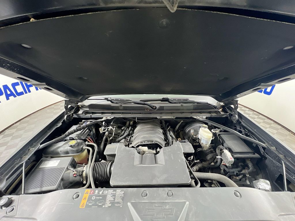 Used 2018 Chevrolet Silverado 1500 LT w/ All Star Edition image 28