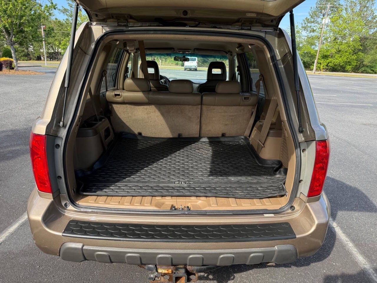 Used 2004 Honda Pilot EX image 17