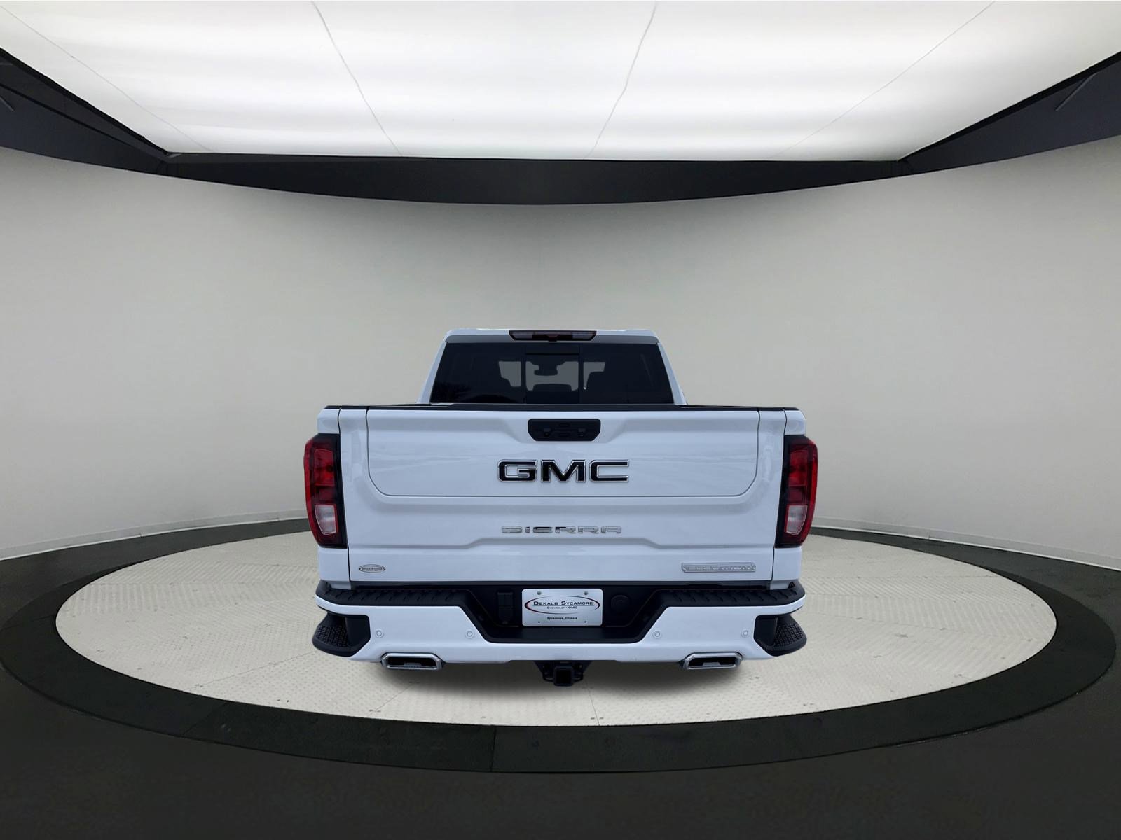 New 2026 GMC Sierra 1500 Elevation image 5