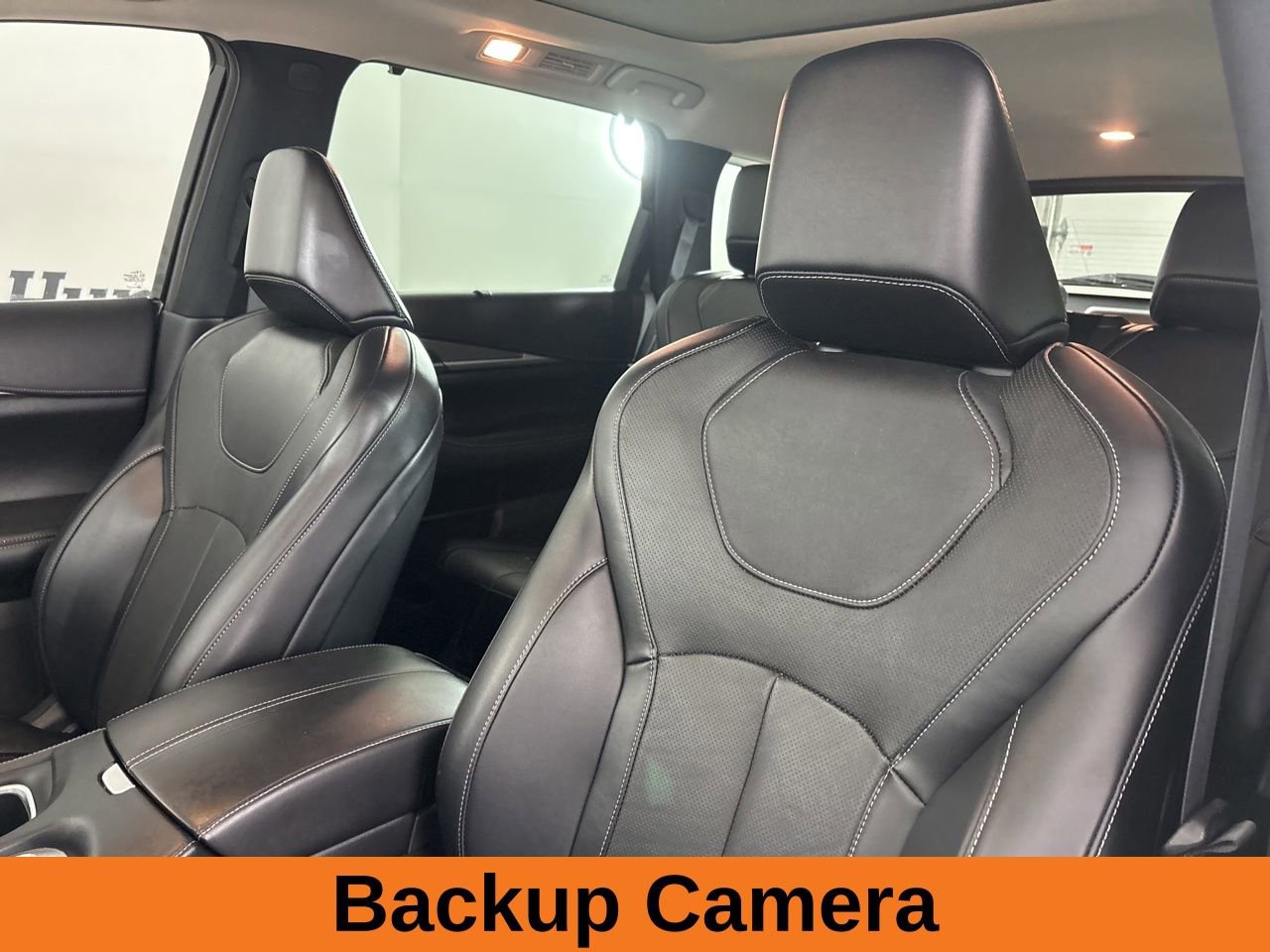 Used 2023 INFINITI QX60 Luxe w/ Cargo Package AWD/4WD image 11
