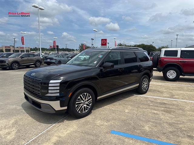 Used 2026 Hyundai Palisade SEL FWD image 3