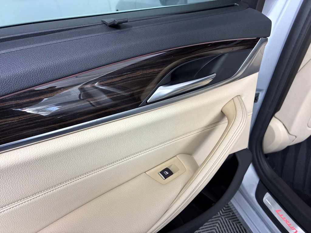 Used 2019 BMW 530i RWD image 28