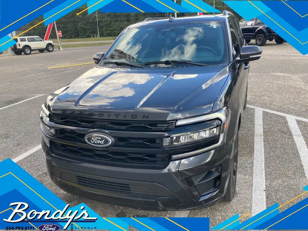 Used 2023 Ford Expedition Limited