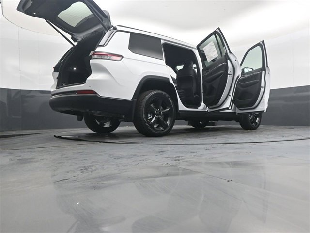 New 2025 Jeep Grand Cherokee L Limited w/ Black Appearance Package image 55