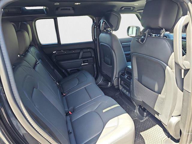New 2025 Land Rover Defender 110 S image 11